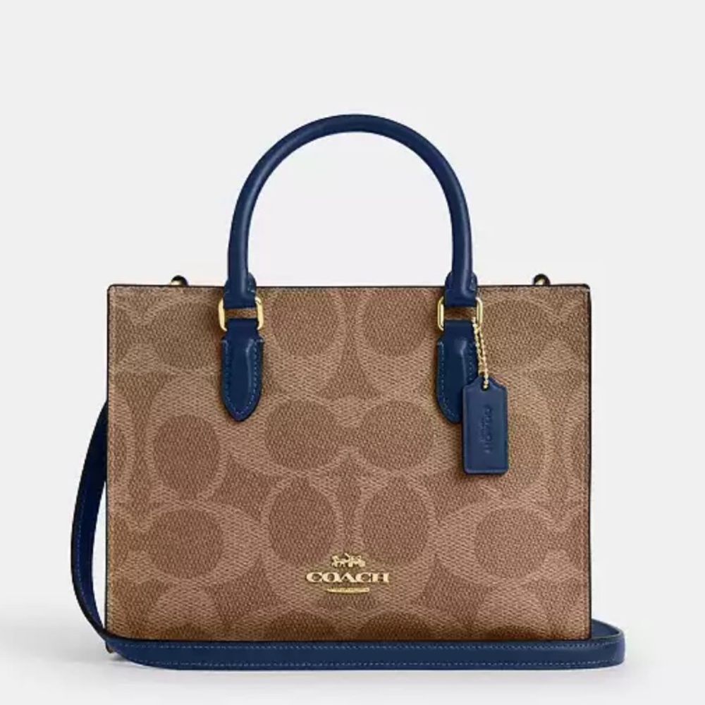 Coach Maggie Small Tote Bag
In Signature Canvas Tan/Deep Blue🌸